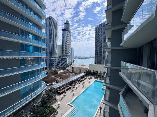 77 SE 5 ST # 1806, Miami FL 33131 — 30