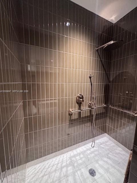 77 SE 5 ST # 1806, Miami FL 33131 — 51
