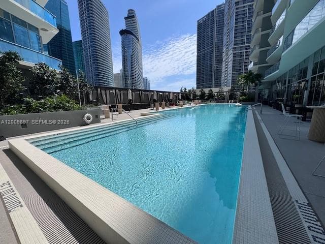77 SE 5 ST # 1806, Miami FL 33131 — 40