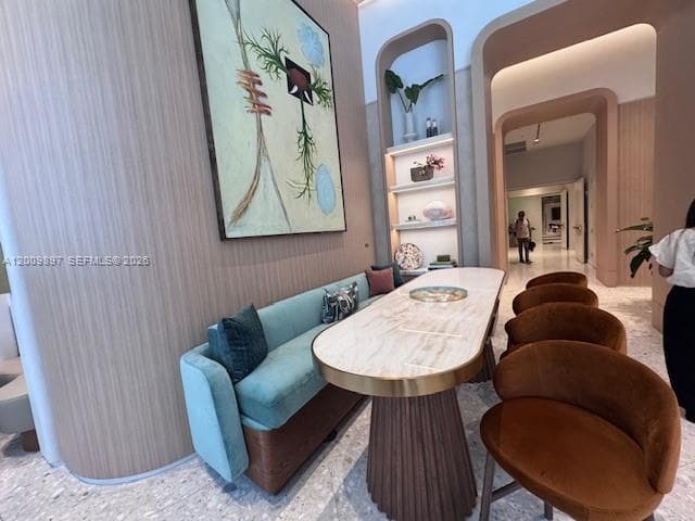 77 SE 5 ST # 1806, Miami FL 33131 — 64