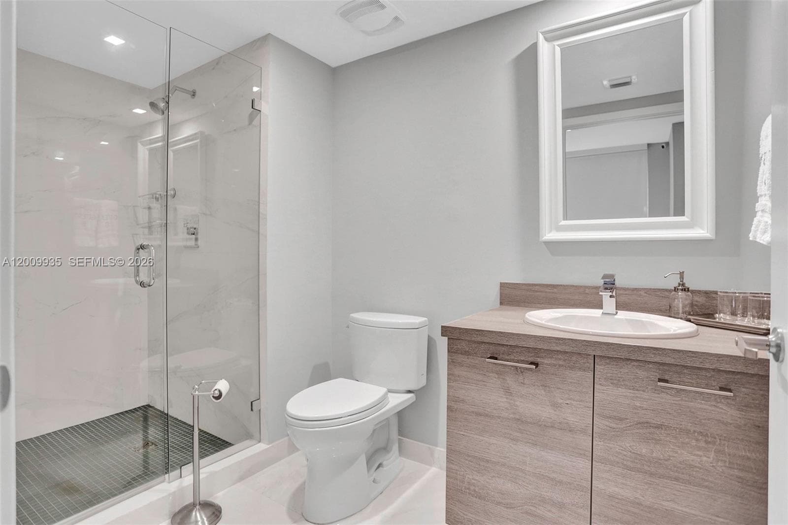 400 Sunny Isles Blvd # 2021, Sunny Isles Beach FL 33160 — 27