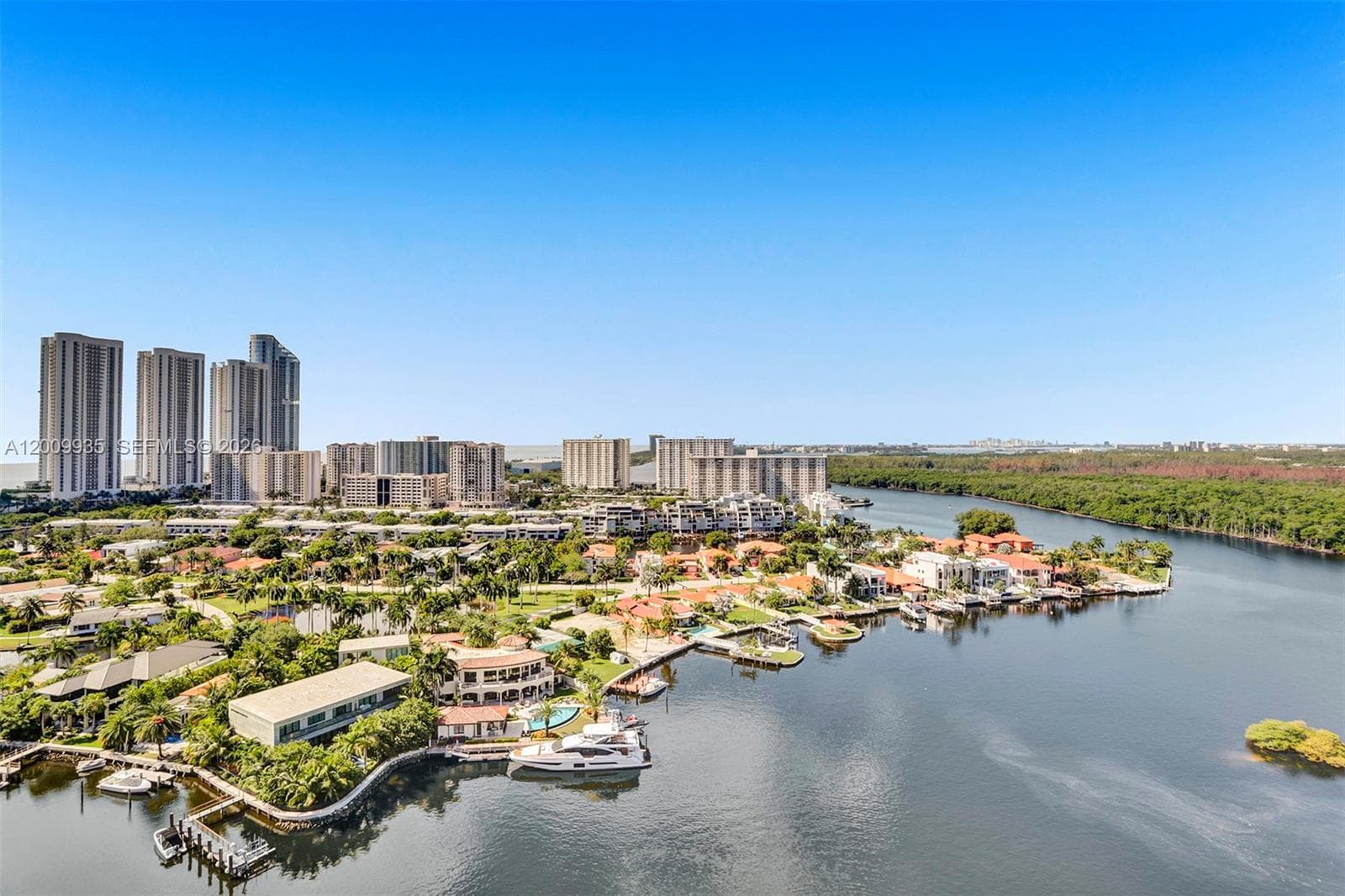 400 Sunny Isles Blvd # 2021, Sunny Isles Beach FL 33160 — 36