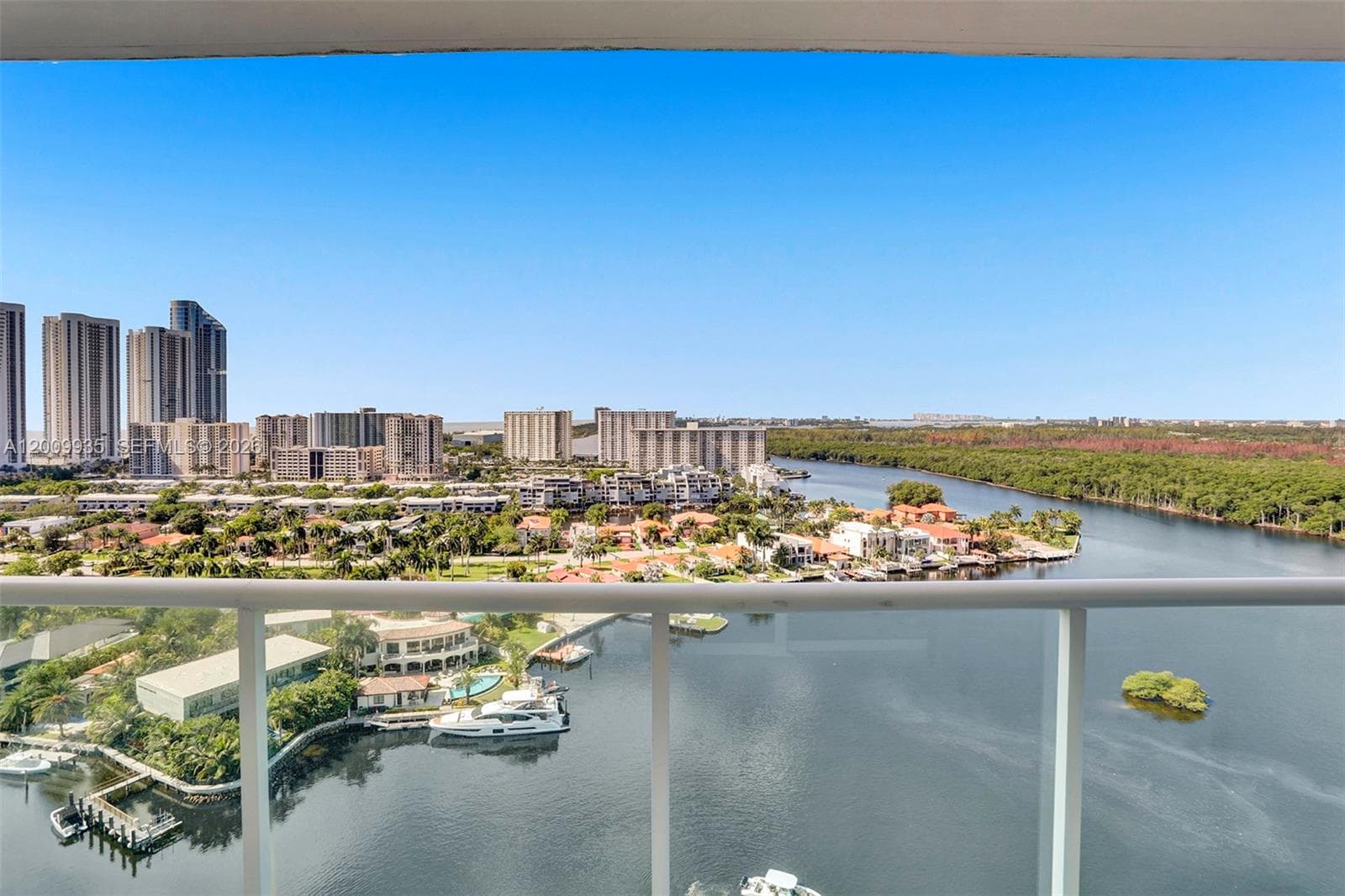 400 Sunny Isles Blvd # 2021, Sunny Isles Beach FL 33160 — 38