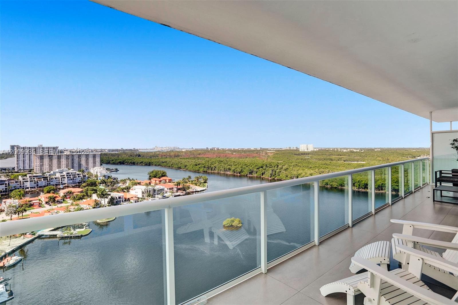 400 Sunny Isles Blvd # 2021, Sunny Isles Beach FL 33160 — 33