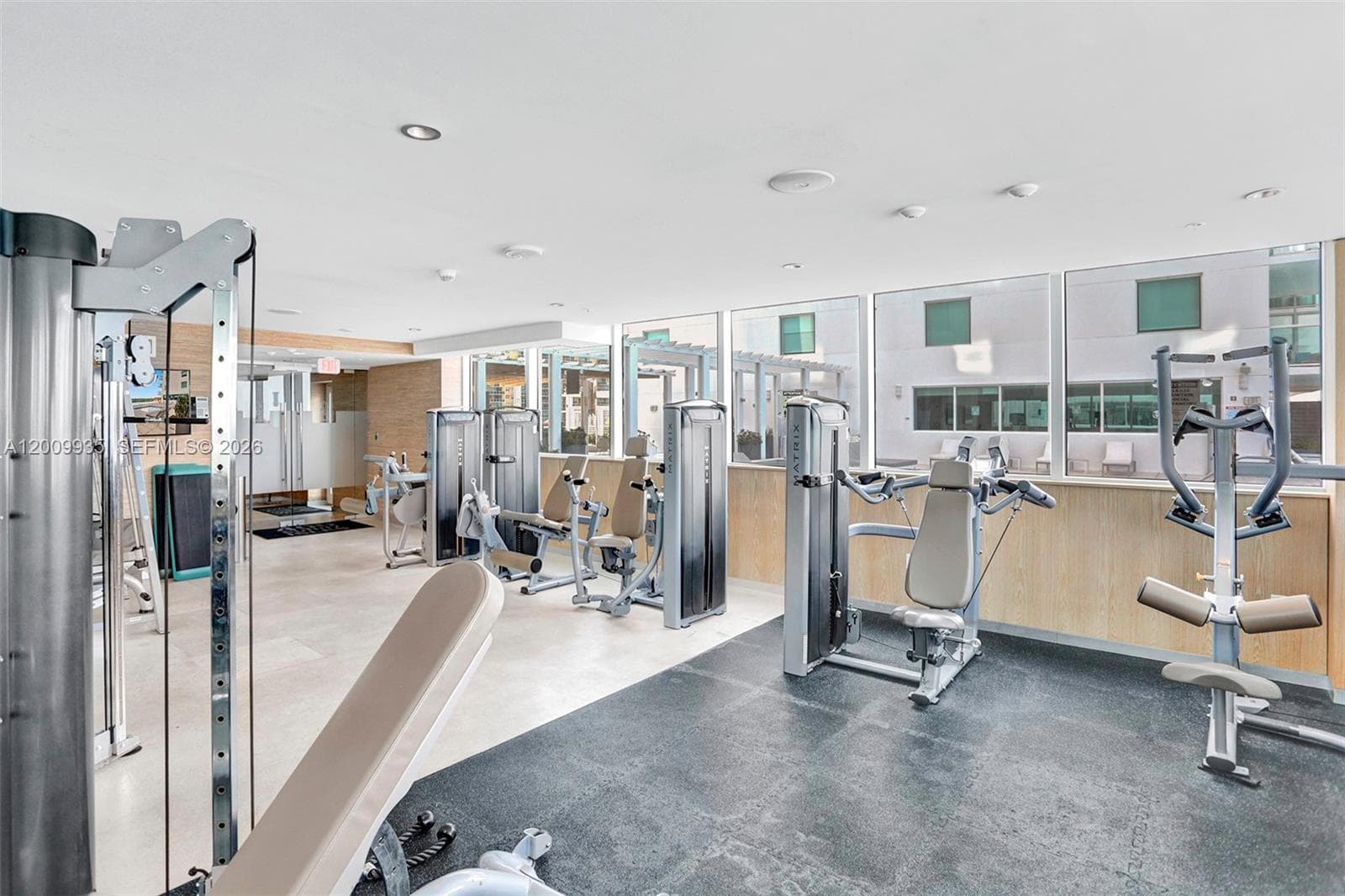 400 Sunny Isles Blvd # 2021, Sunny Isles Beach FL 33160 — 45