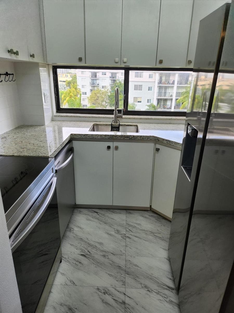 17021 N Bay Road # 608, Sunny Isles Beach FL 33160 — 4