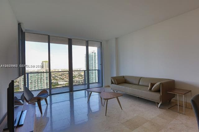 68 SE 6th St # 3210, Miami FL 33131 — 5