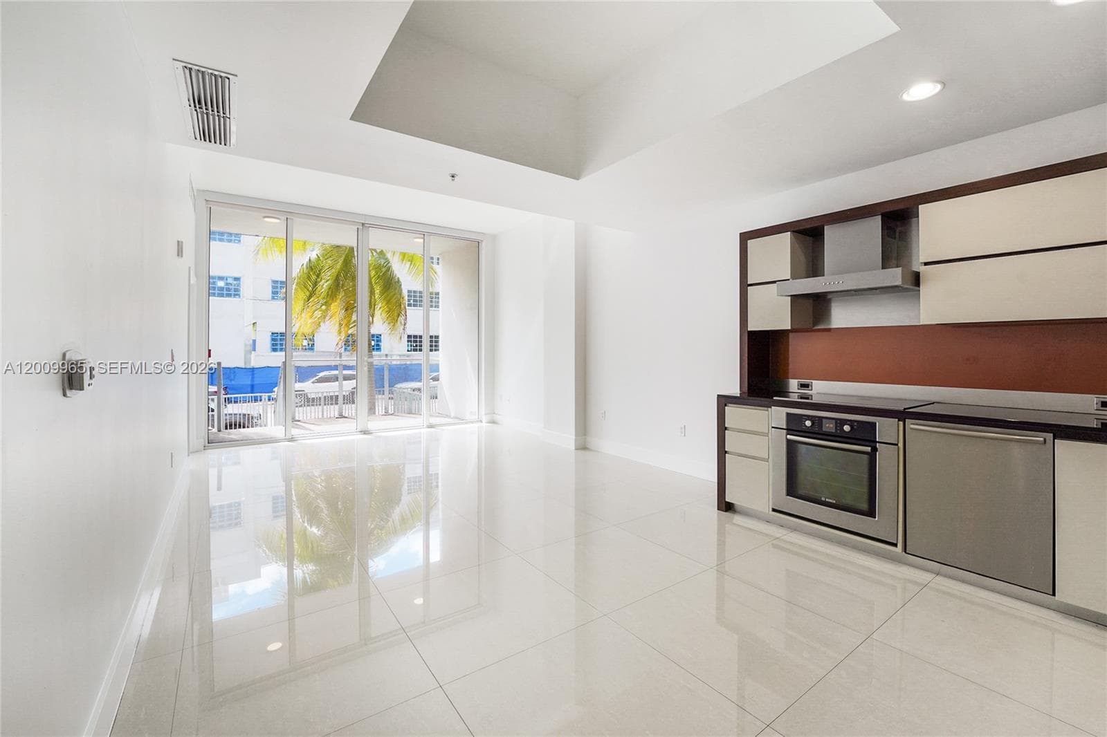 2100 Park Ave # 108, Miami Beach FL 33139 — 7