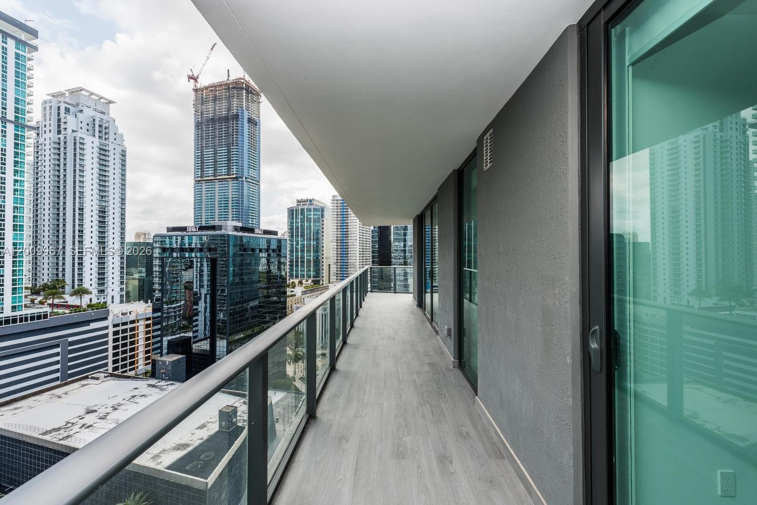 1300 S Miami # 1801, Miami FL 33130 — 29