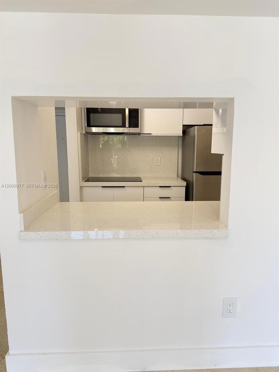 260 NW 107th Ave # 204, Miami FL 33172 — 17