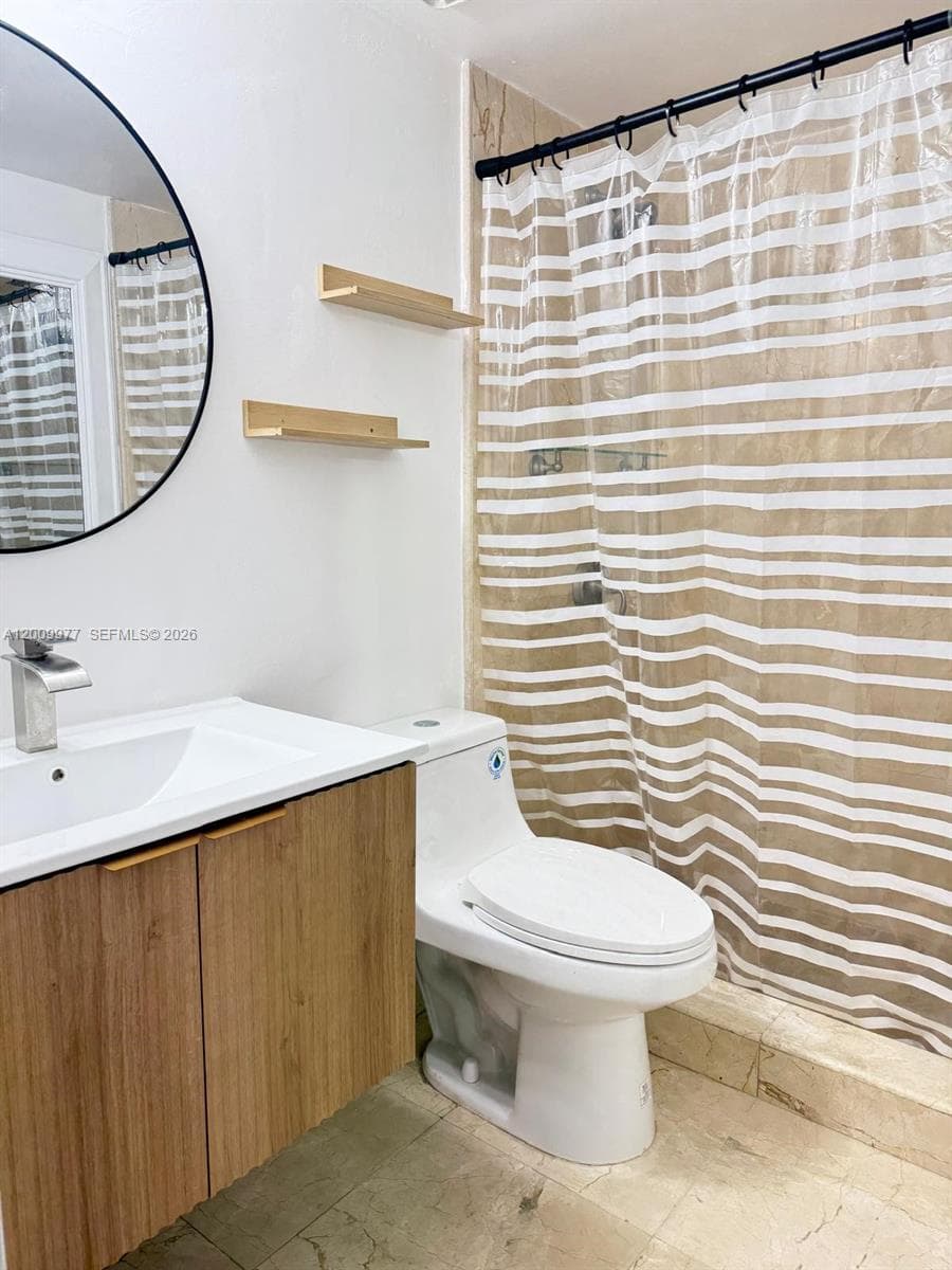 260 NW 107th Ave # 204, Miami FL 33172 — 53