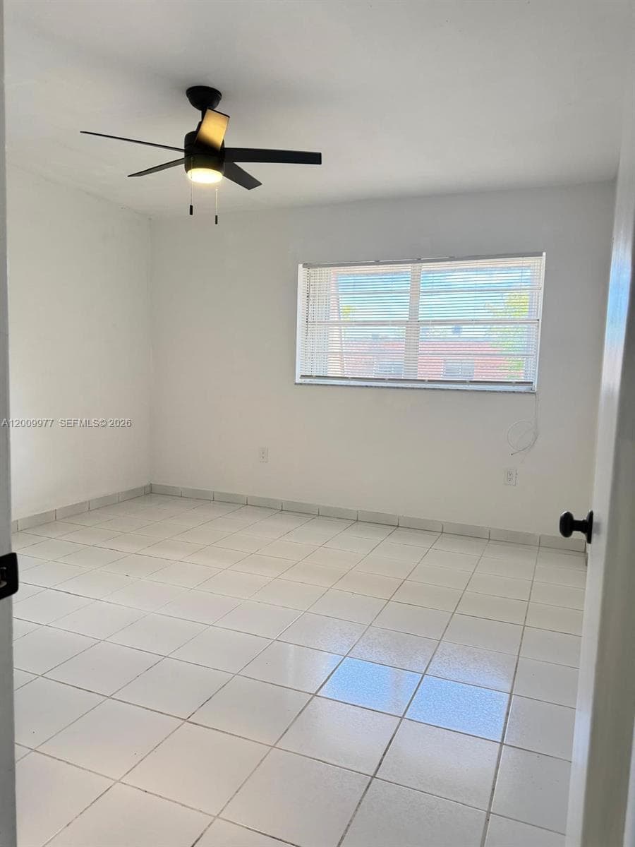 260 NW 107th Ave # 204, Miami FL 33172 — 32