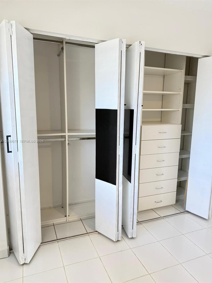 260 NW 107th Ave # 204, Miami FL 33172 — 34