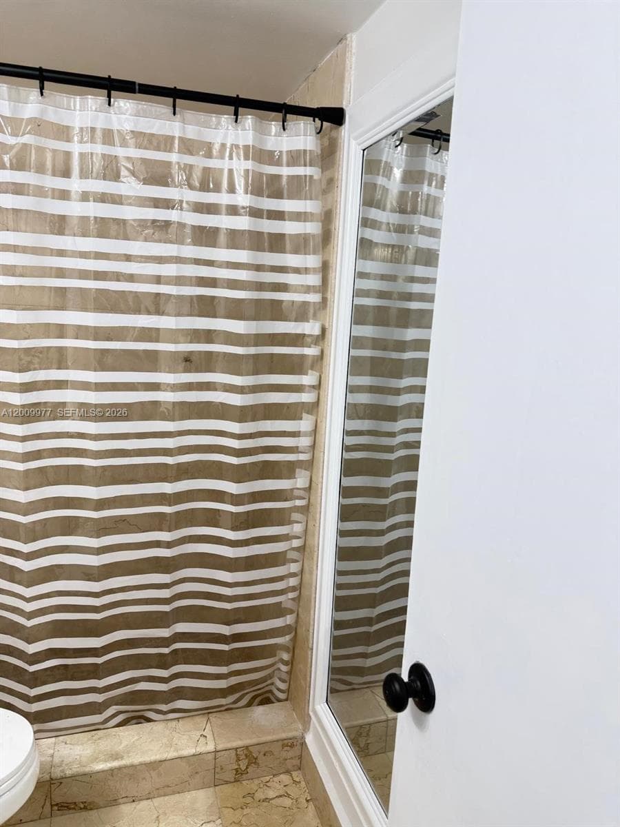 260 NW 107th Ave # 204, Miami FL 33172 — 51