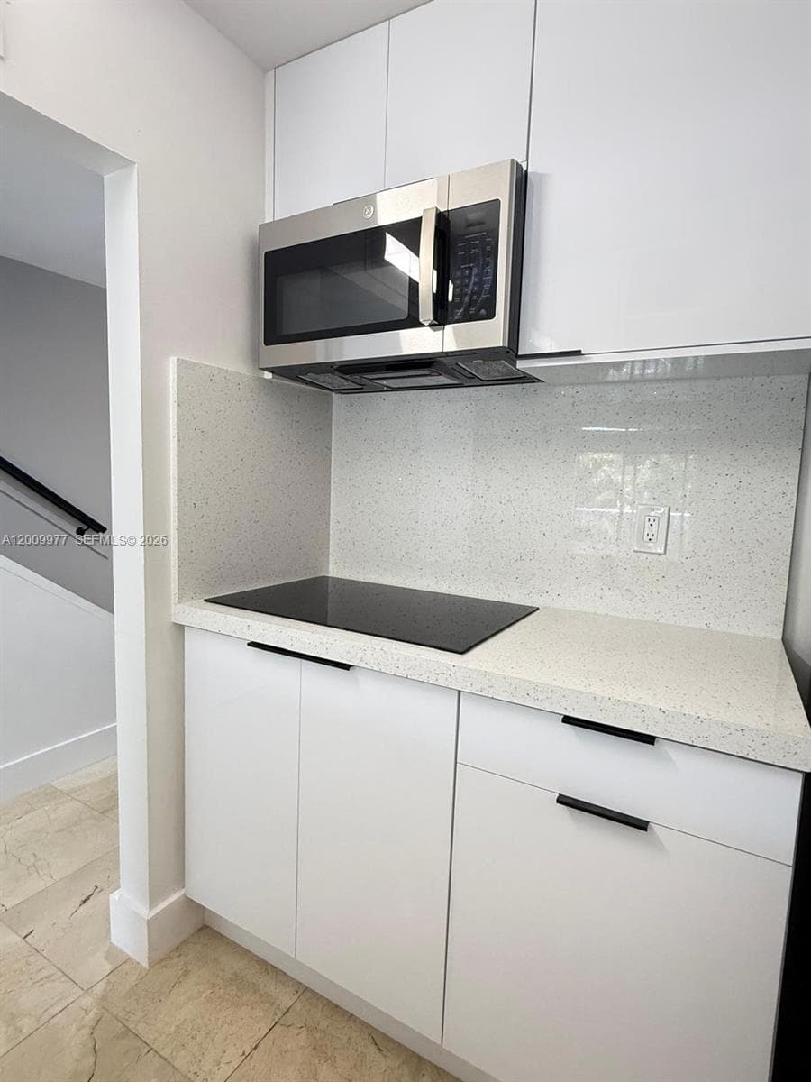 260 NW 107th Ave # 204, Miami FL 33172 — 11