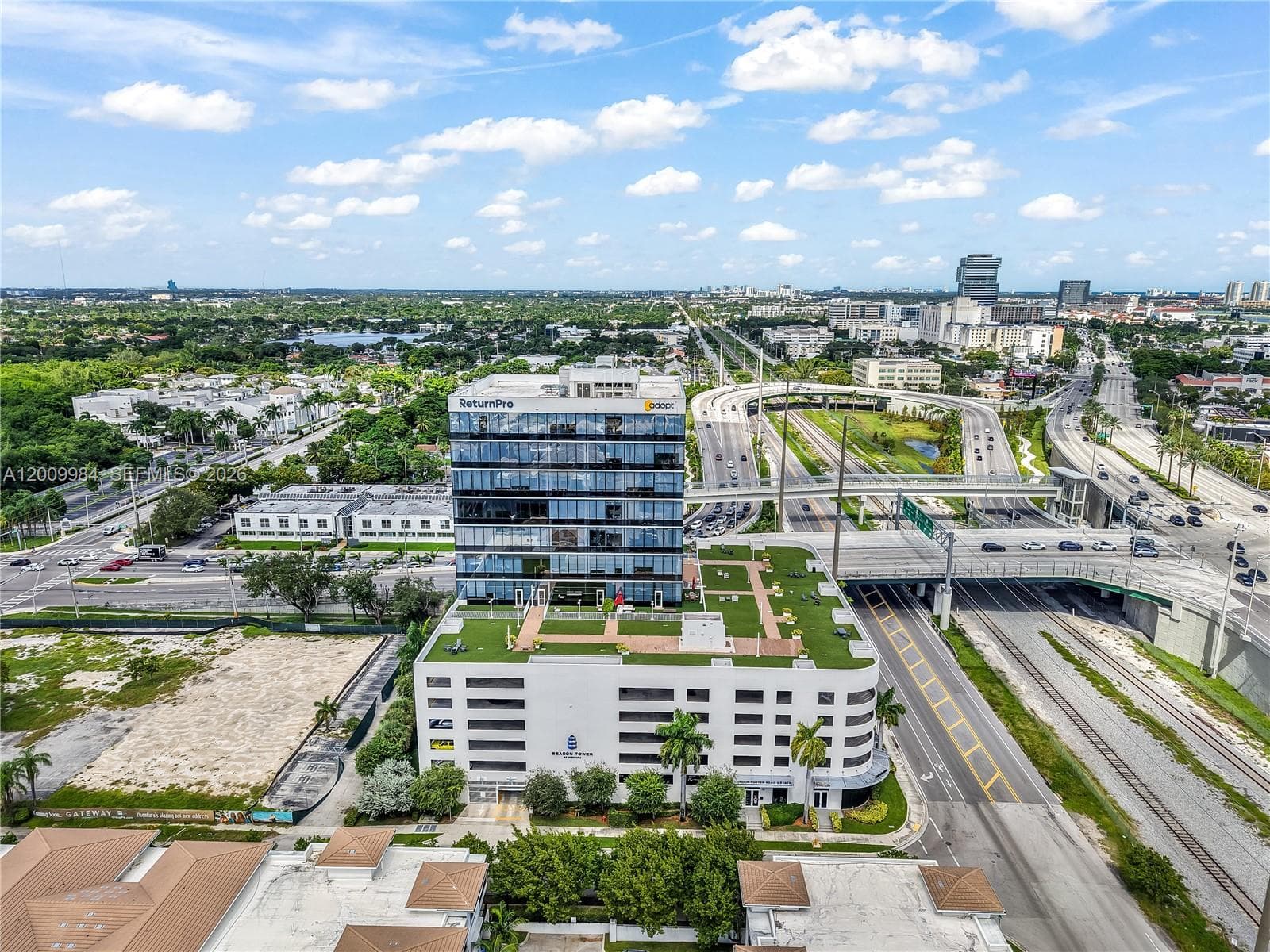 20200 W Dixie Hwy 1208 Hwy, Miami FL 33180 — 27