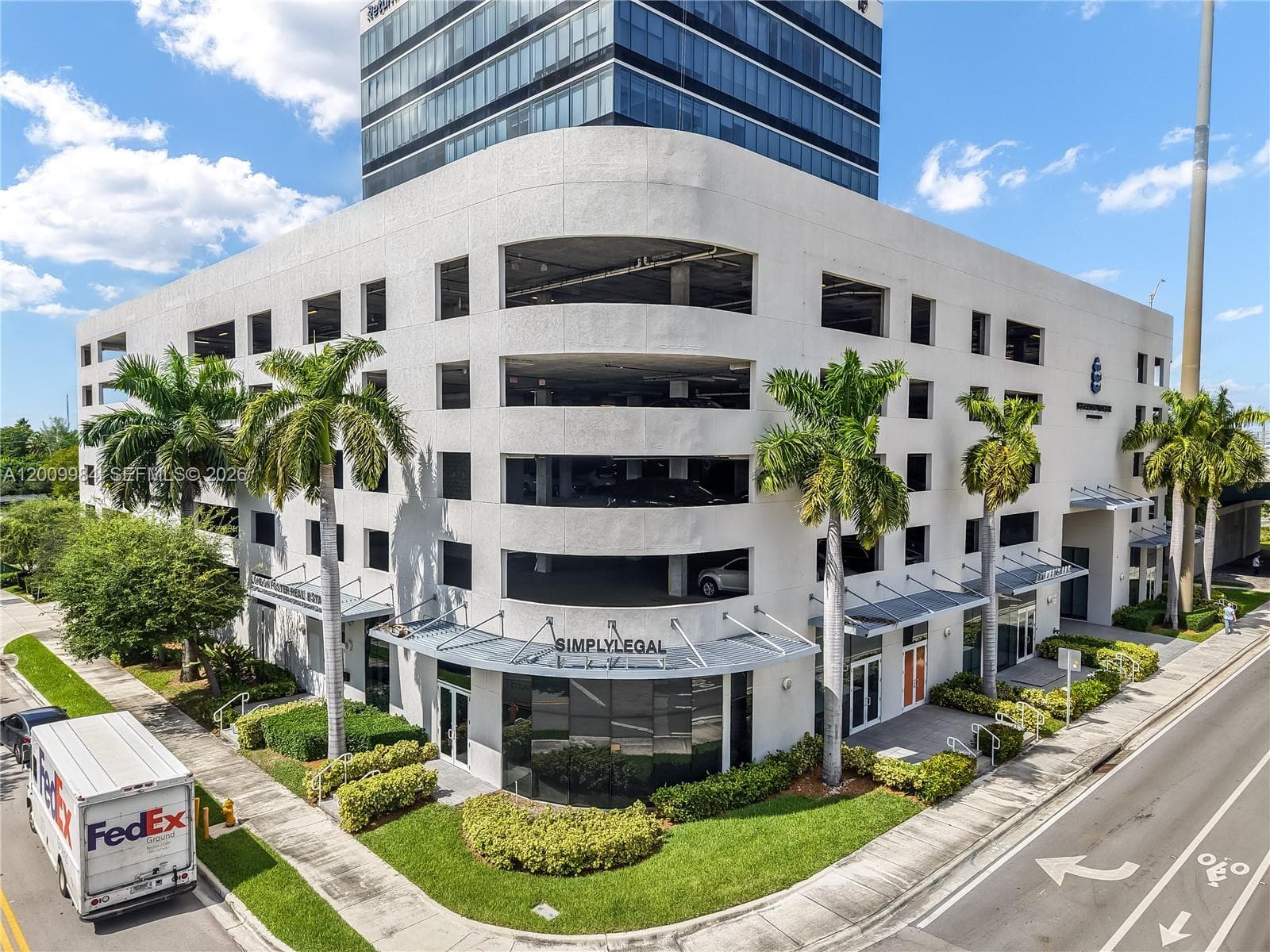 20200 W Dixie Hwy 1208 Hwy, Miami FL 33180 — 1