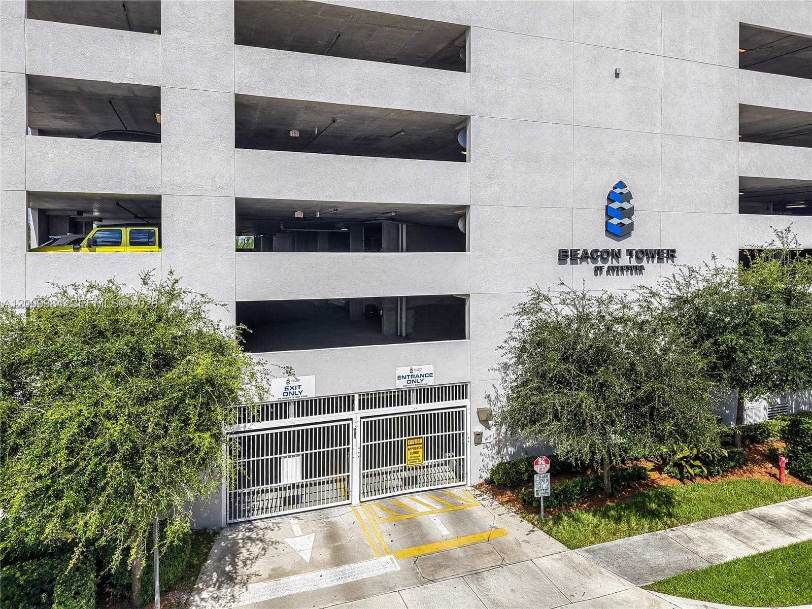 20200 W Dixie Hwy 1208 Hwy, Miami FL 33180 — 28