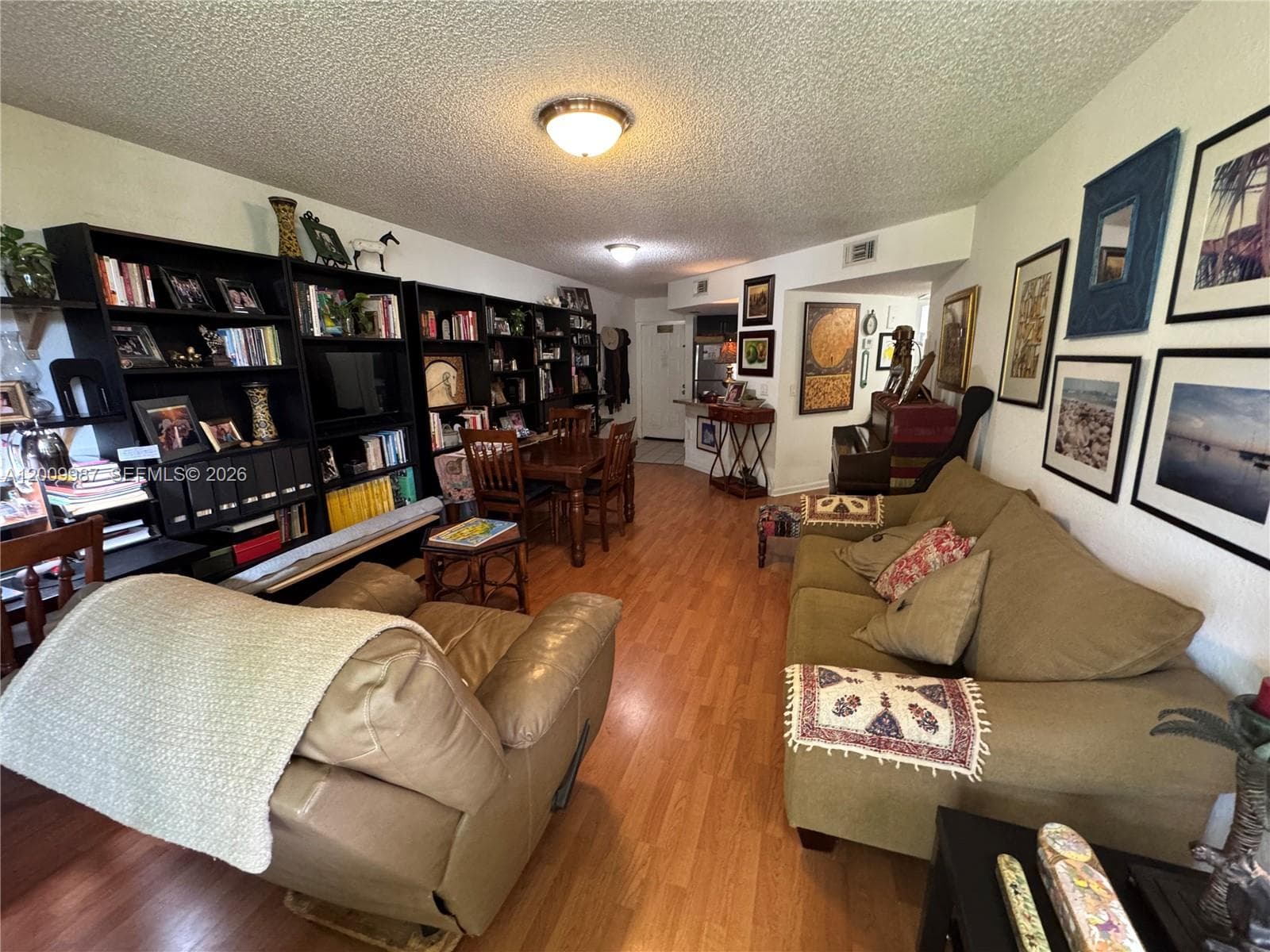 8225 Lake Dr # 404, Doral FL 33166 — 23