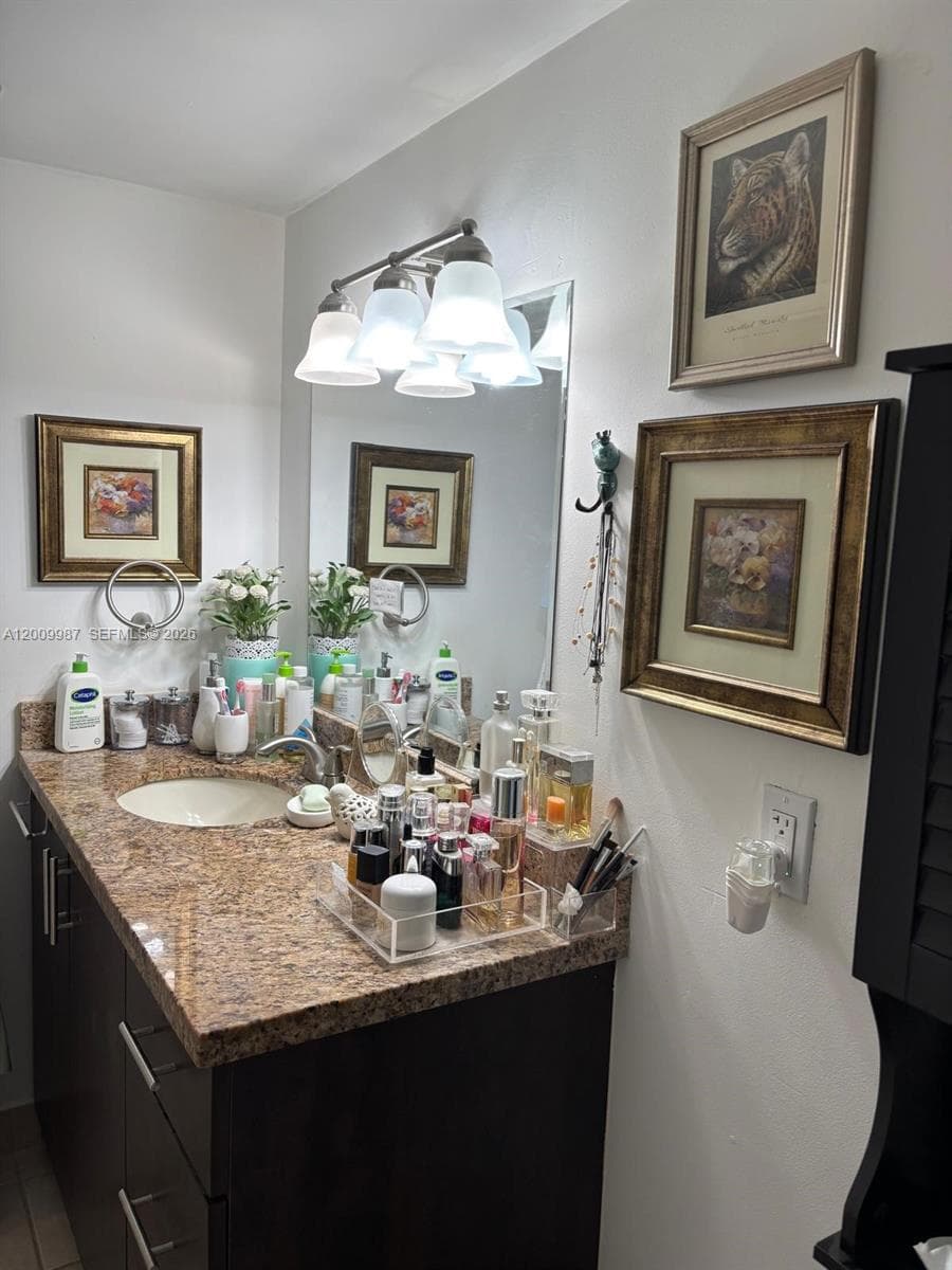 8225 Lake Dr # 404, Doral FL 33166 — 13