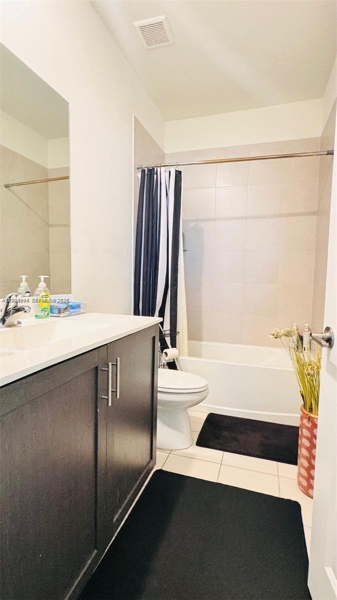 21463 NE 3rd Path, Miami FL 33179 — 5