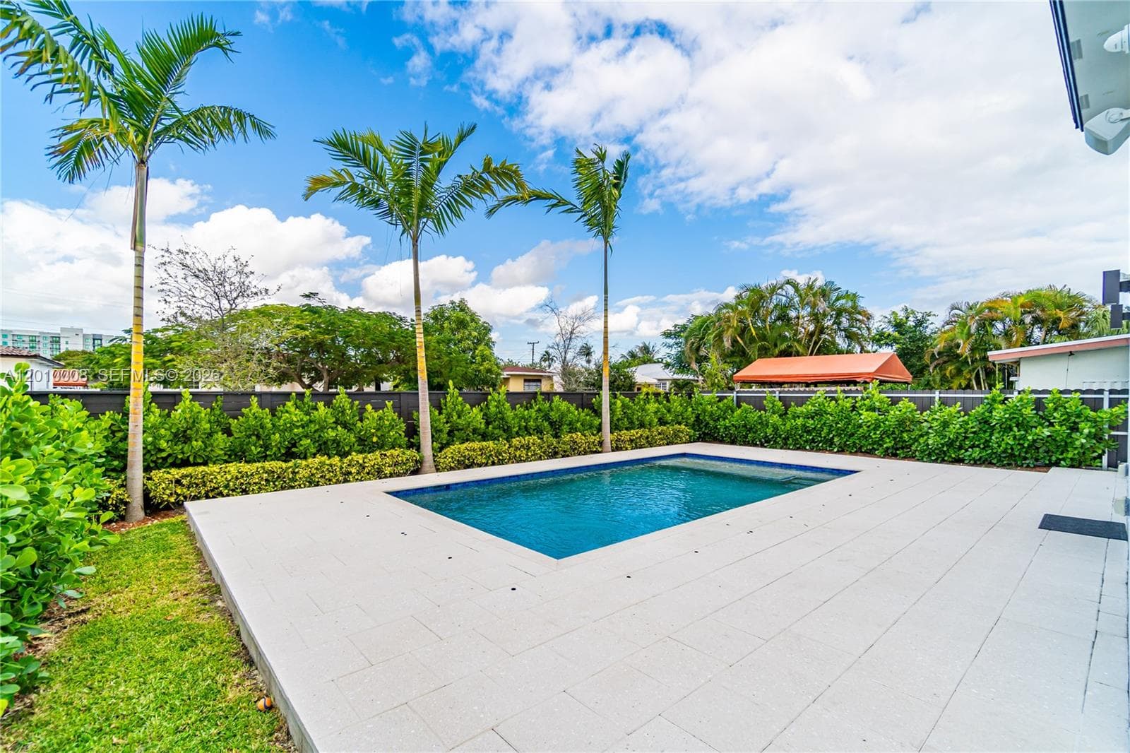 6535 SW 26th St, Miami FL 33155 — 23