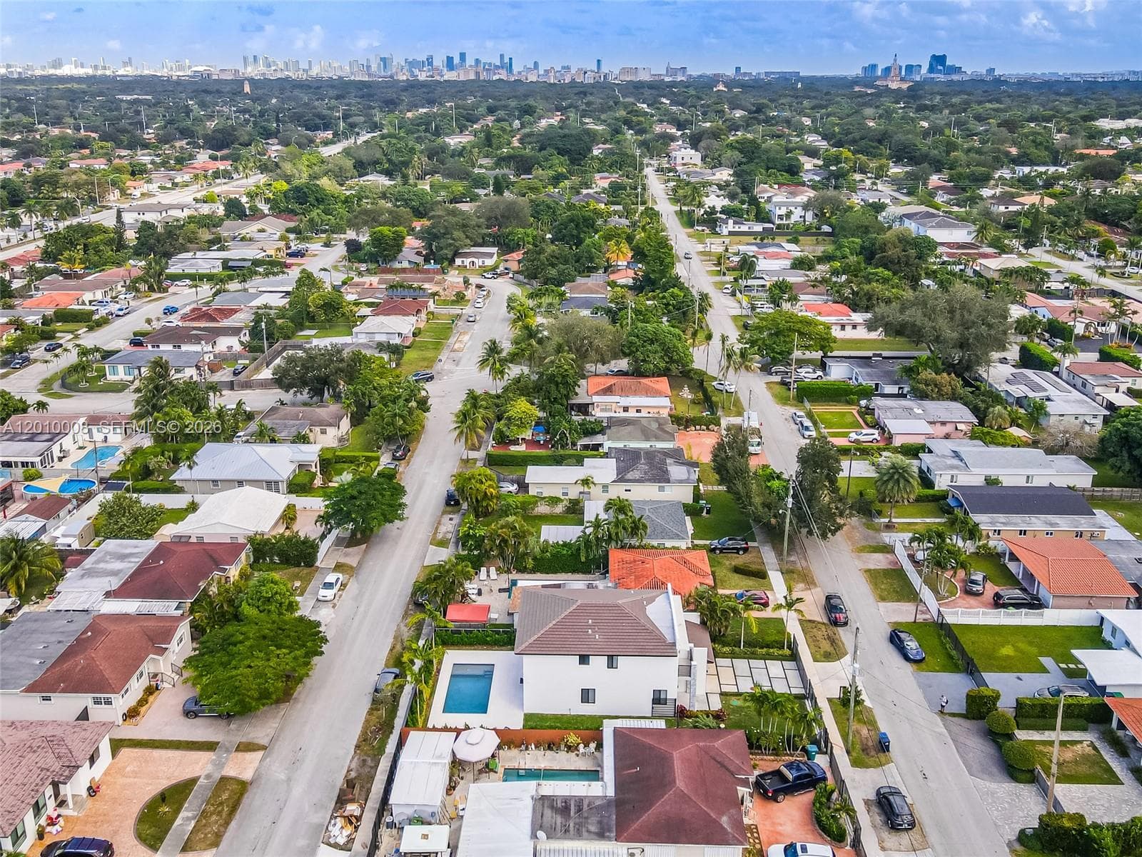 6535 SW 26th St, Miami FL 33155 — 12