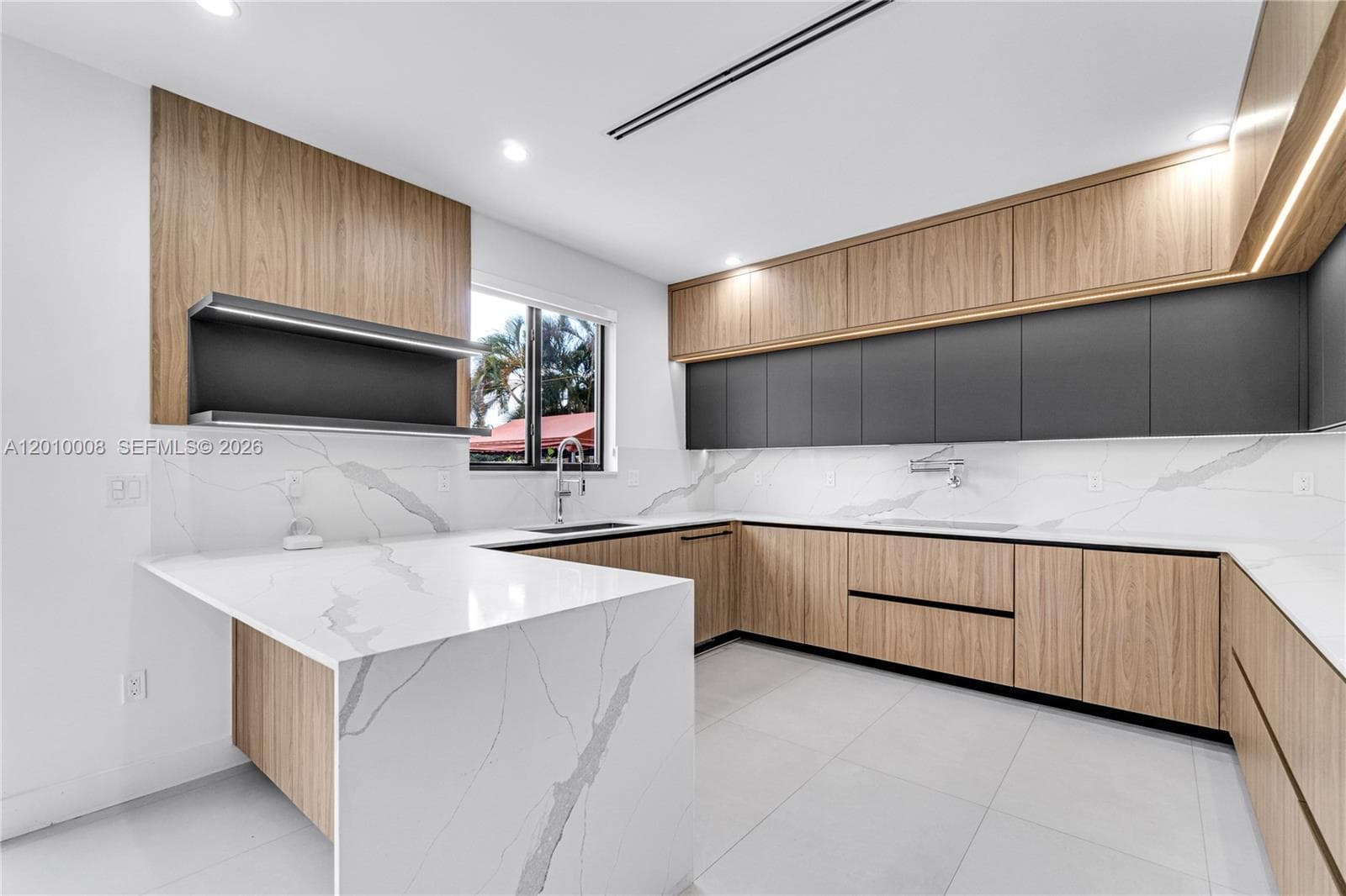 6535 SW 26th St, Miami FL 33155 — 39