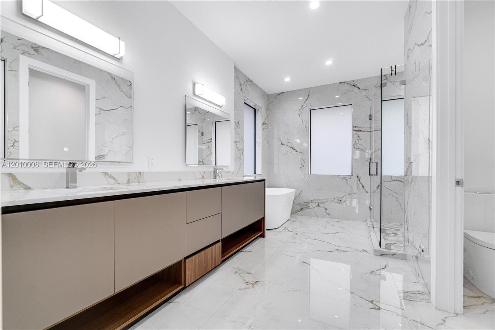 6535 SW 26th St, Miami FL 33155 — 60