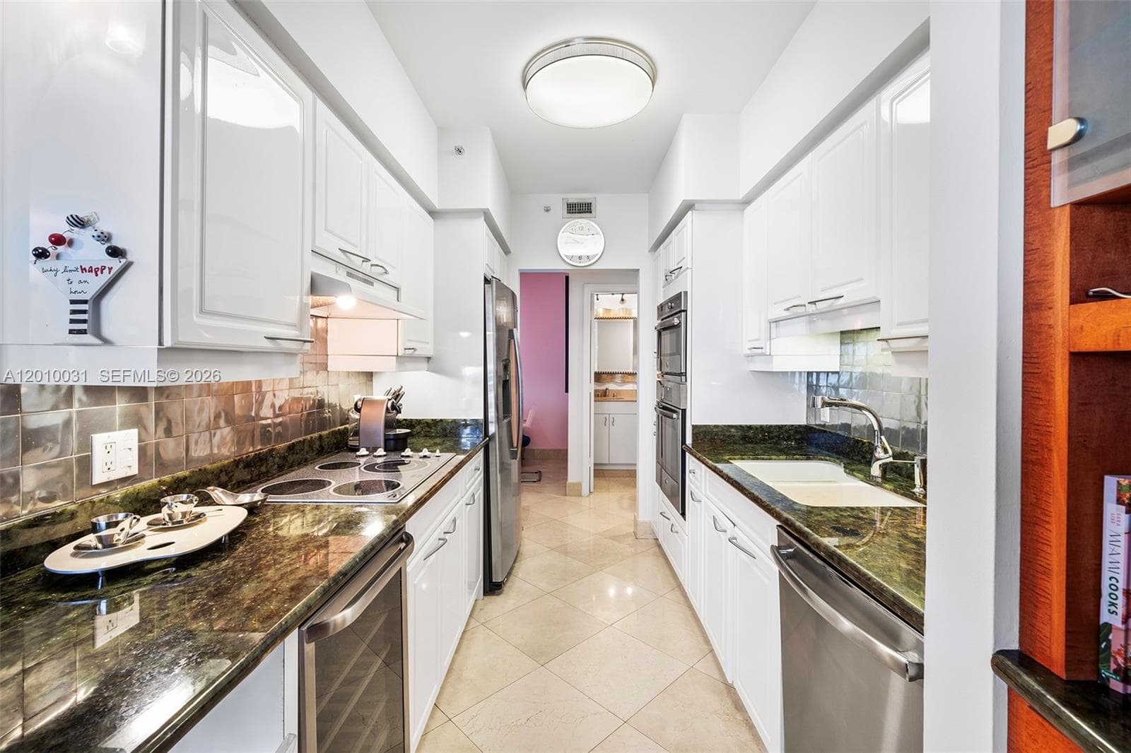 4779 Collins Ave # 2404, Miami Beach FL 33140 — 6