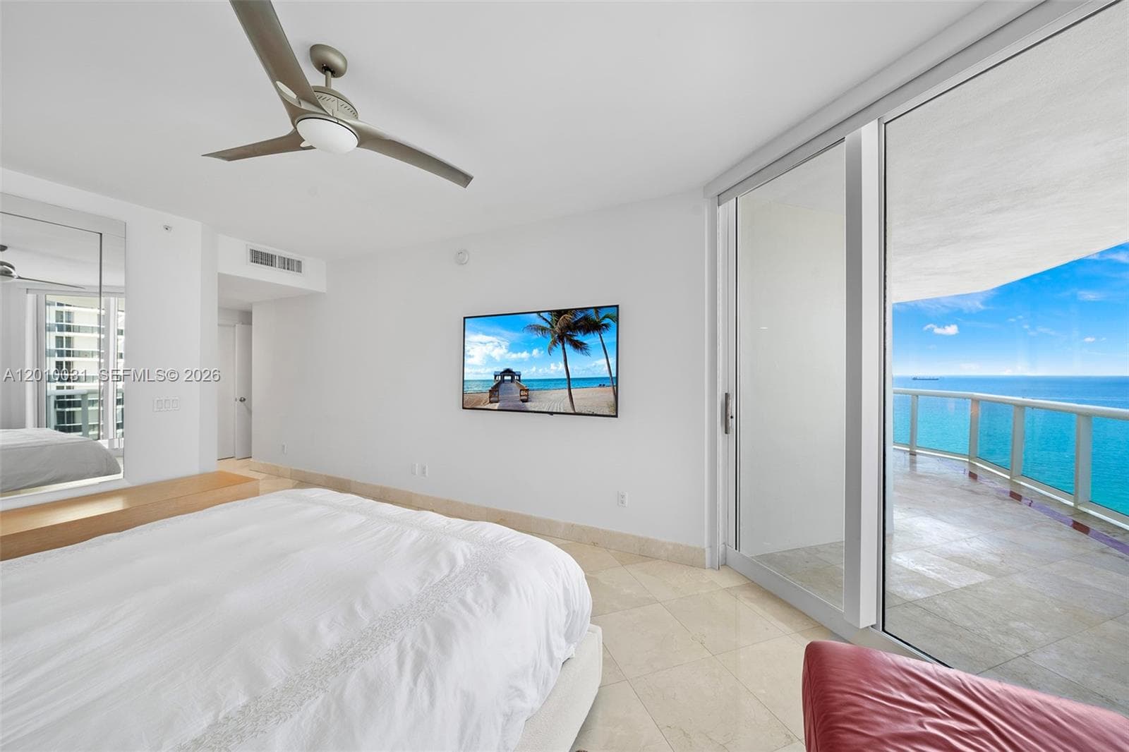 4779 Collins Ave # 2404, Miami Beach FL 33140 — 9