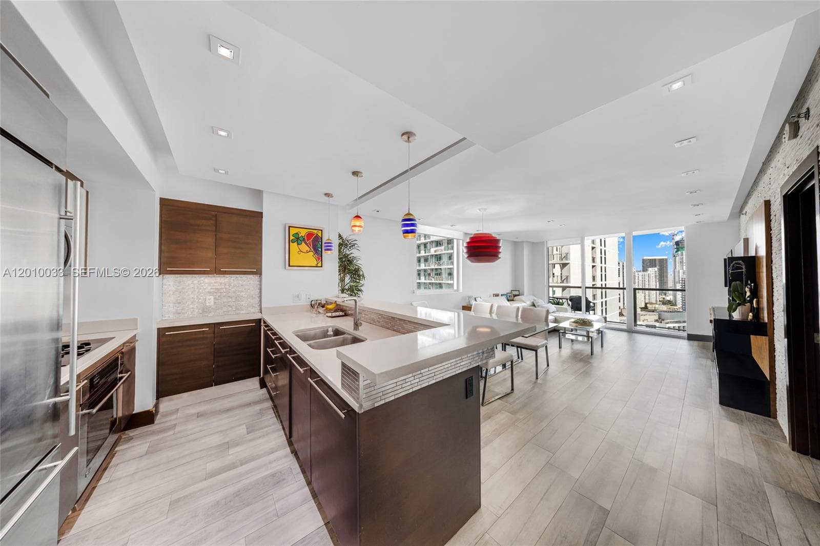 500 Brickell Ave # 3707, Miami FL 33131 — 1