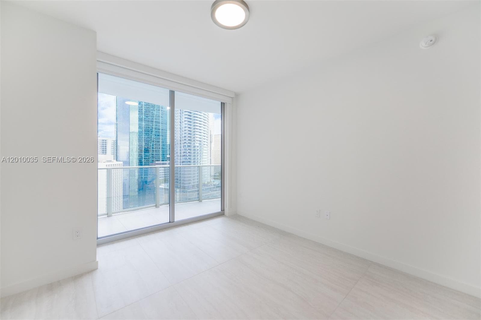 77 SE 5 Street # 2603, Miami FL 33131 — 28