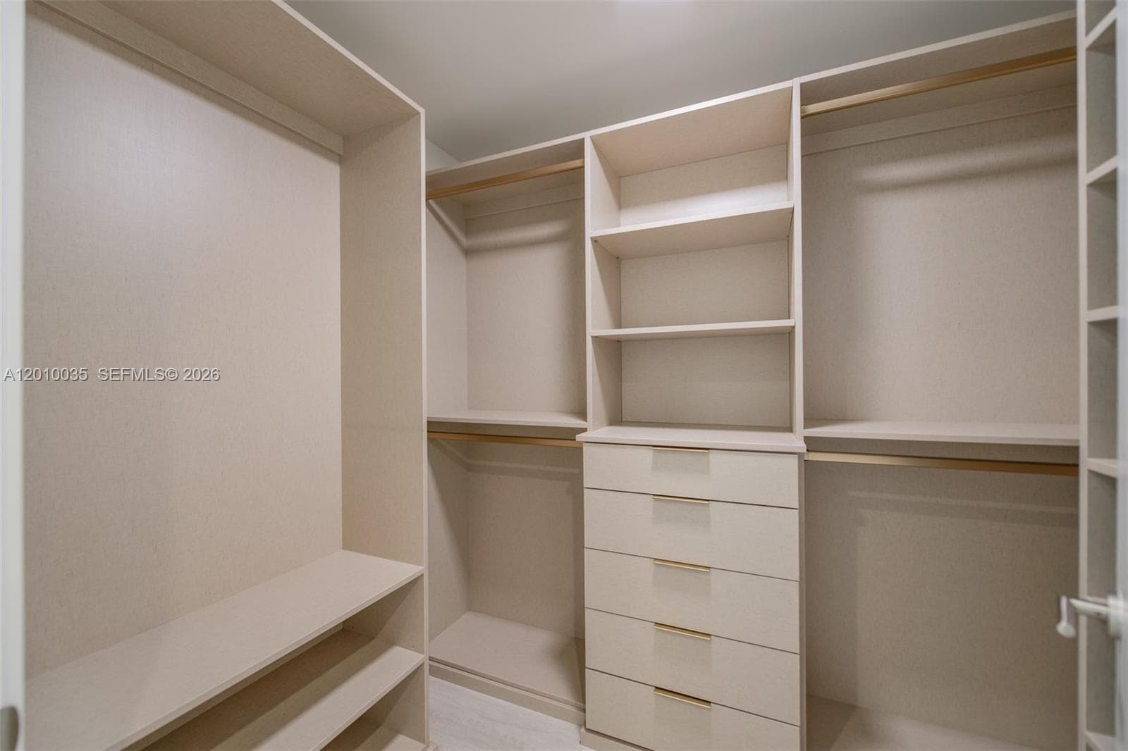 77 SE 5 Street # 2603, Miami FL 33131 — 20