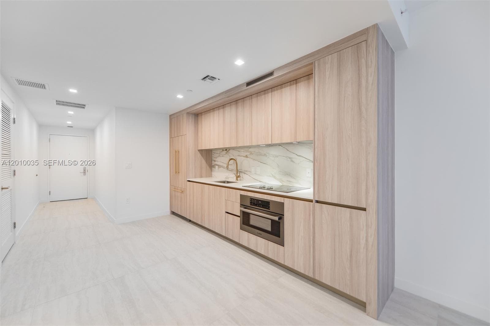 77 SE 5 Street # 2603, Miami FL 33131 — 9
