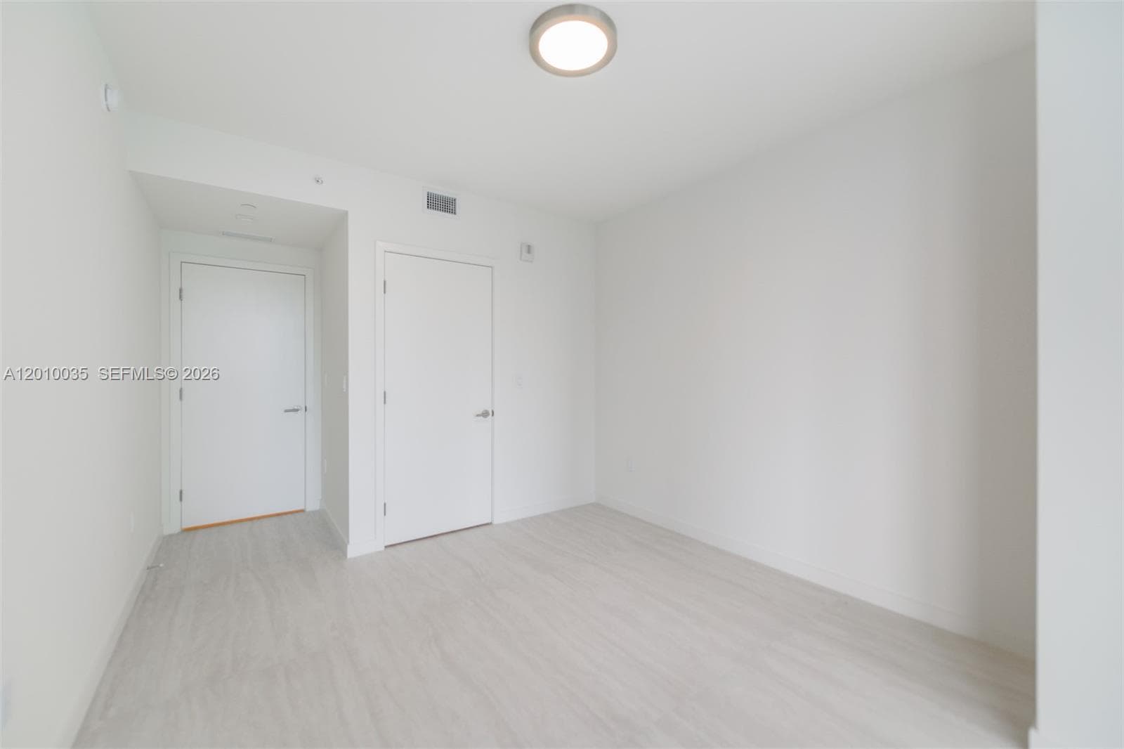 77 SE 5 Street # 2603, Miami FL 33131 — 30