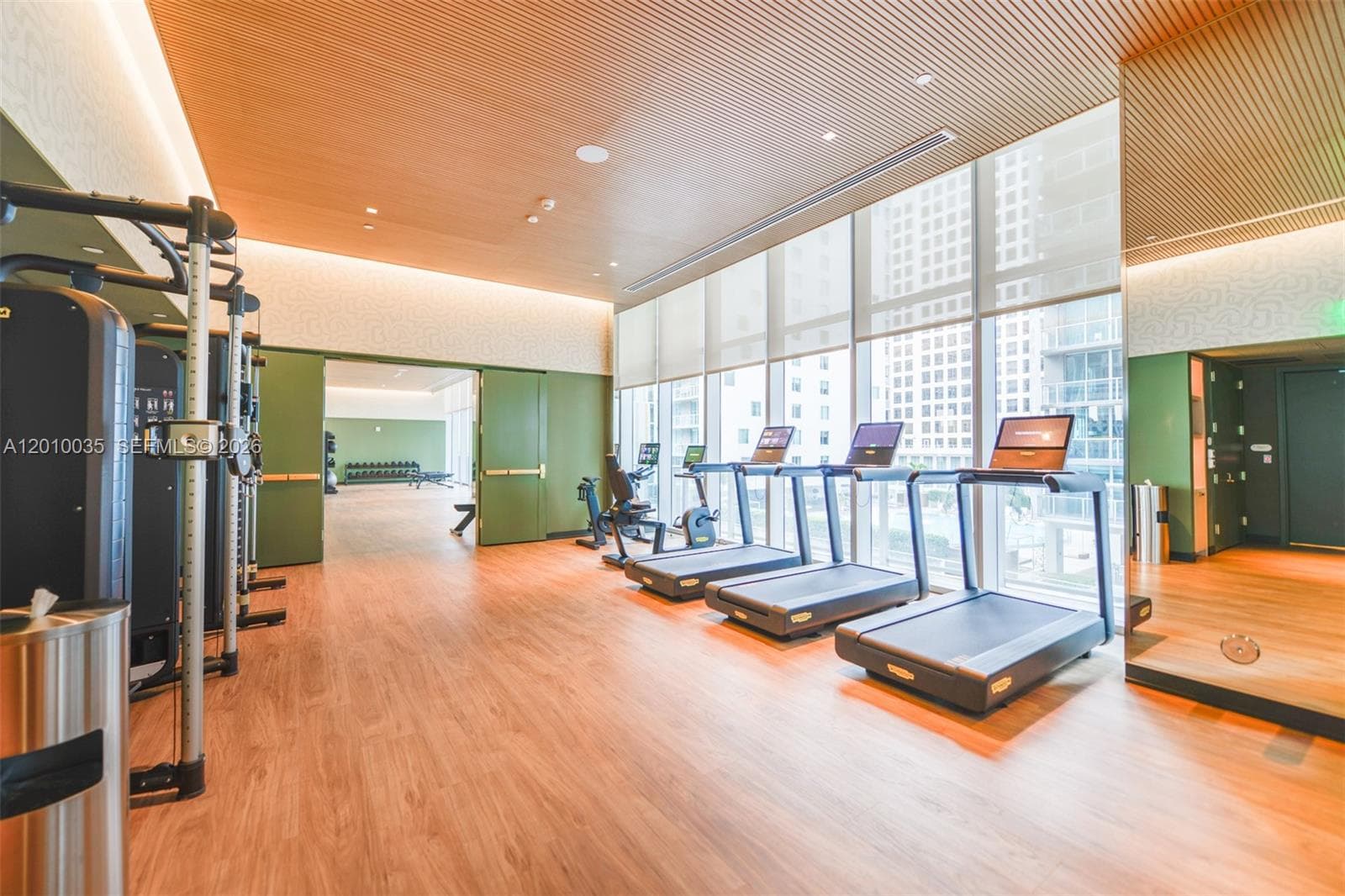 77 SE 5 Street # 2603, Miami FL 33131 — 40