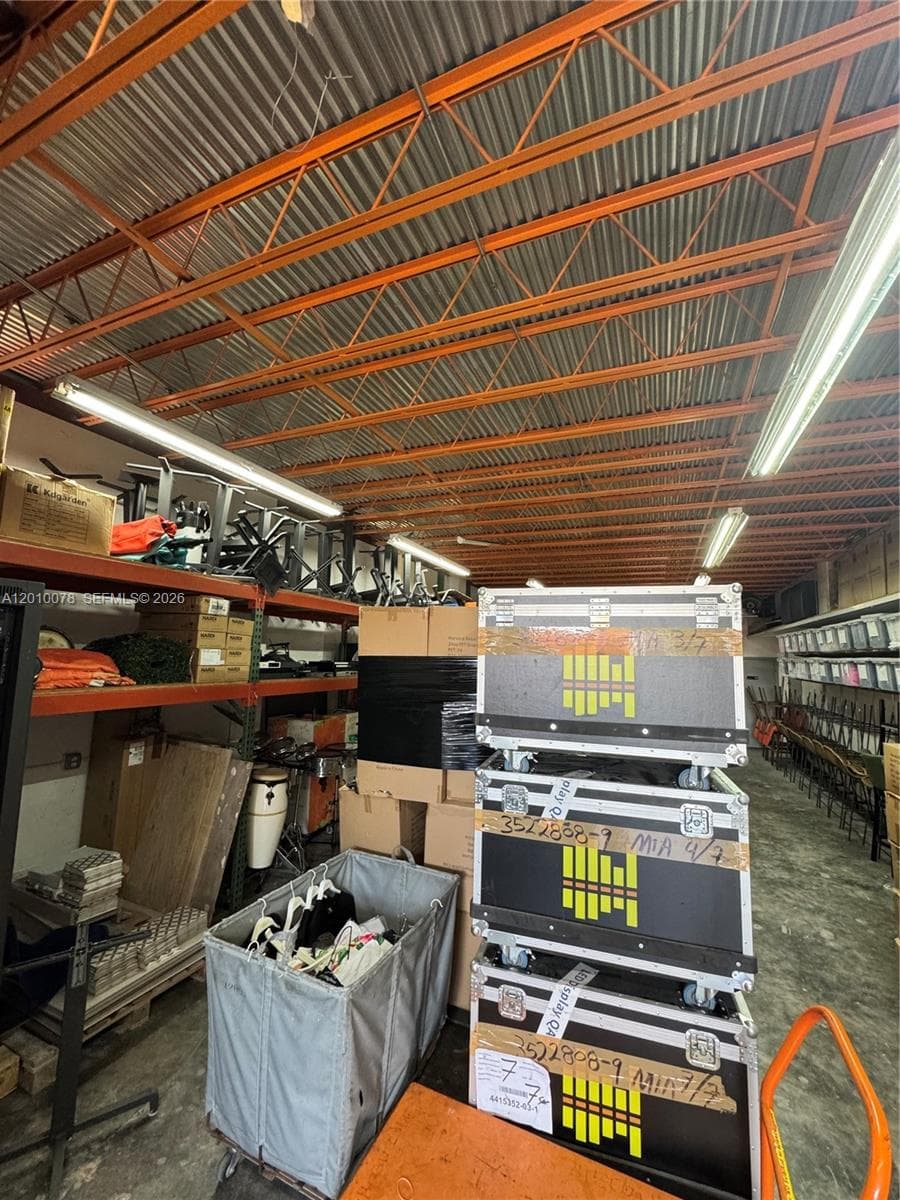 625 NW 121st St, North Miami FL 33168 — 23