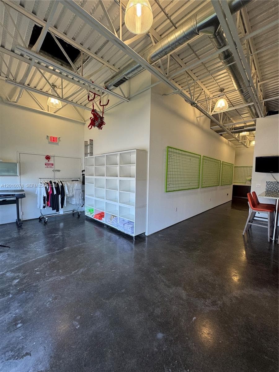 625 NW 121st St, North Miami FL 33168 — 16