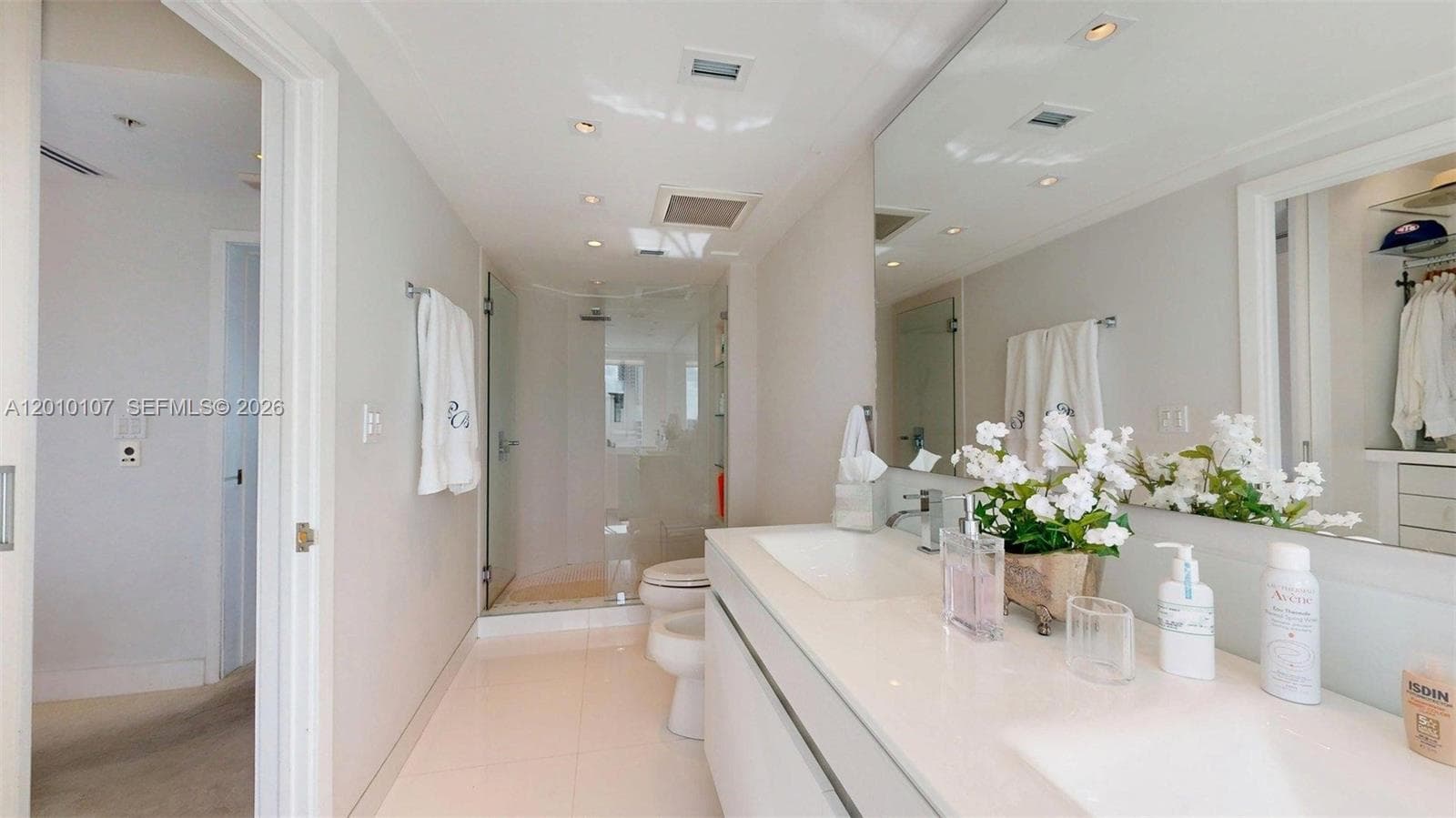 5025 Collins Ave # 2206, Miami Beach FL 33140 — 16