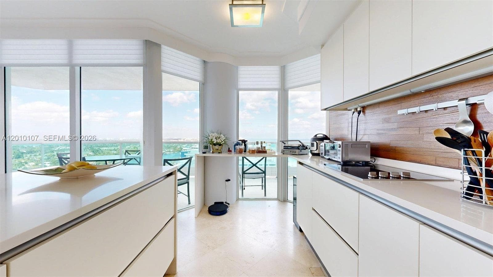 5025 Collins Ave # 2206, Miami Beach FL 33140 — 57