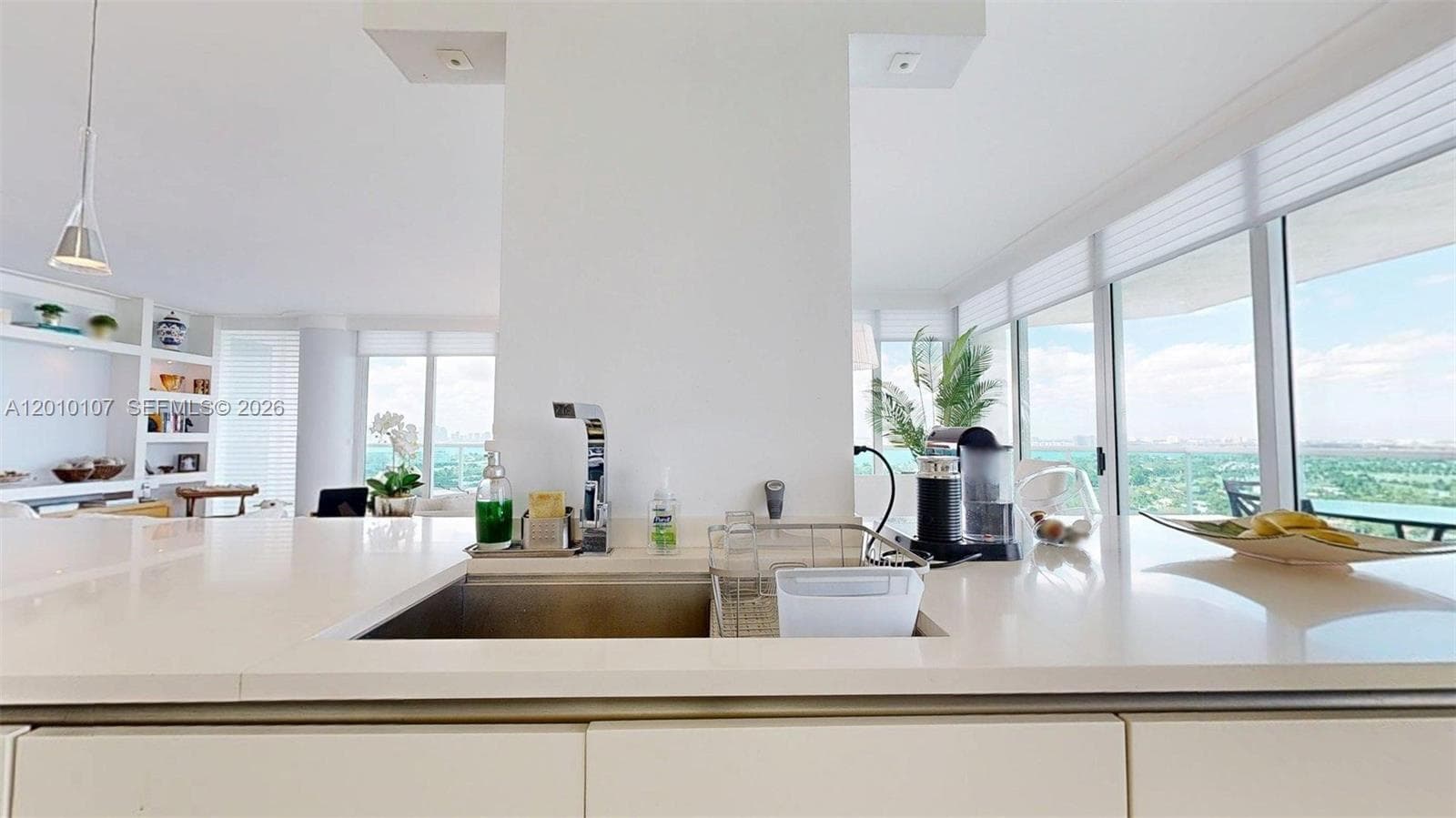 5025 Collins Ave # 2206, Miami Beach FL 33140 — 55