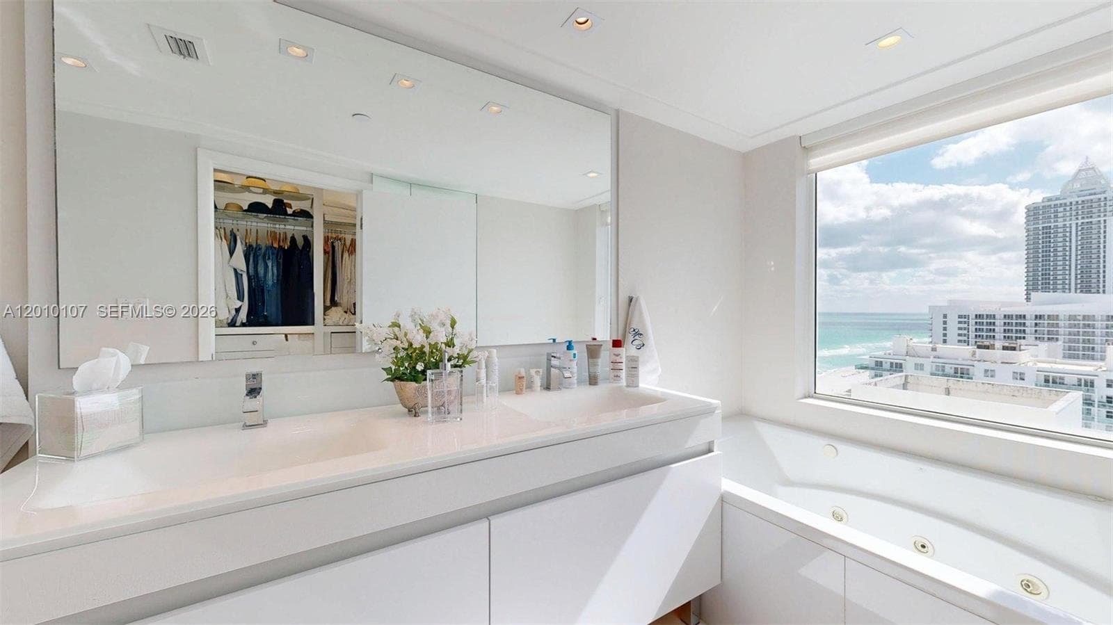 5025 Collins Ave # 2206, Miami Beach FL 33140 — 15