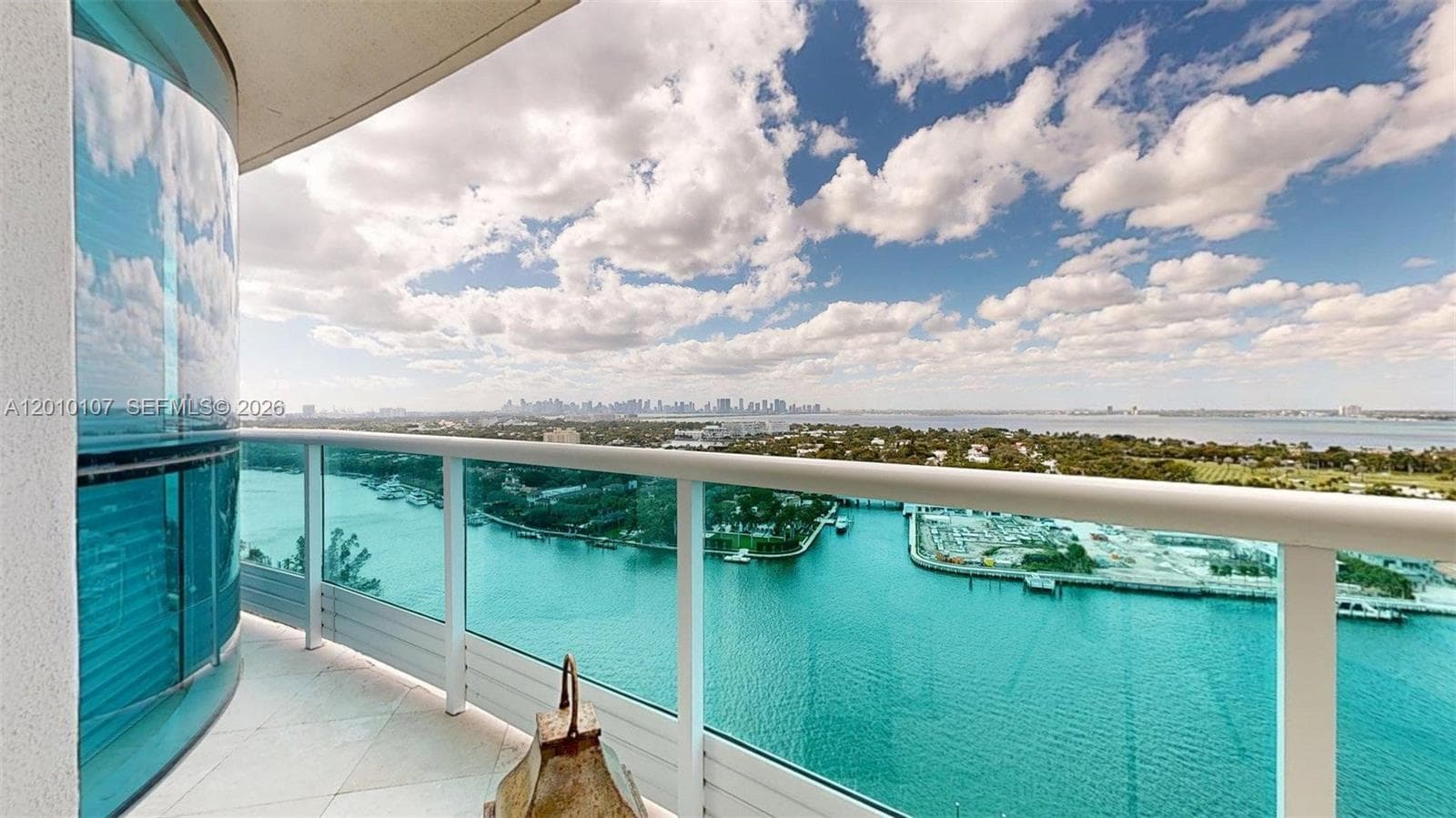 5025 Collins Ave # 2206, Miami Beach FL 33140 — 44