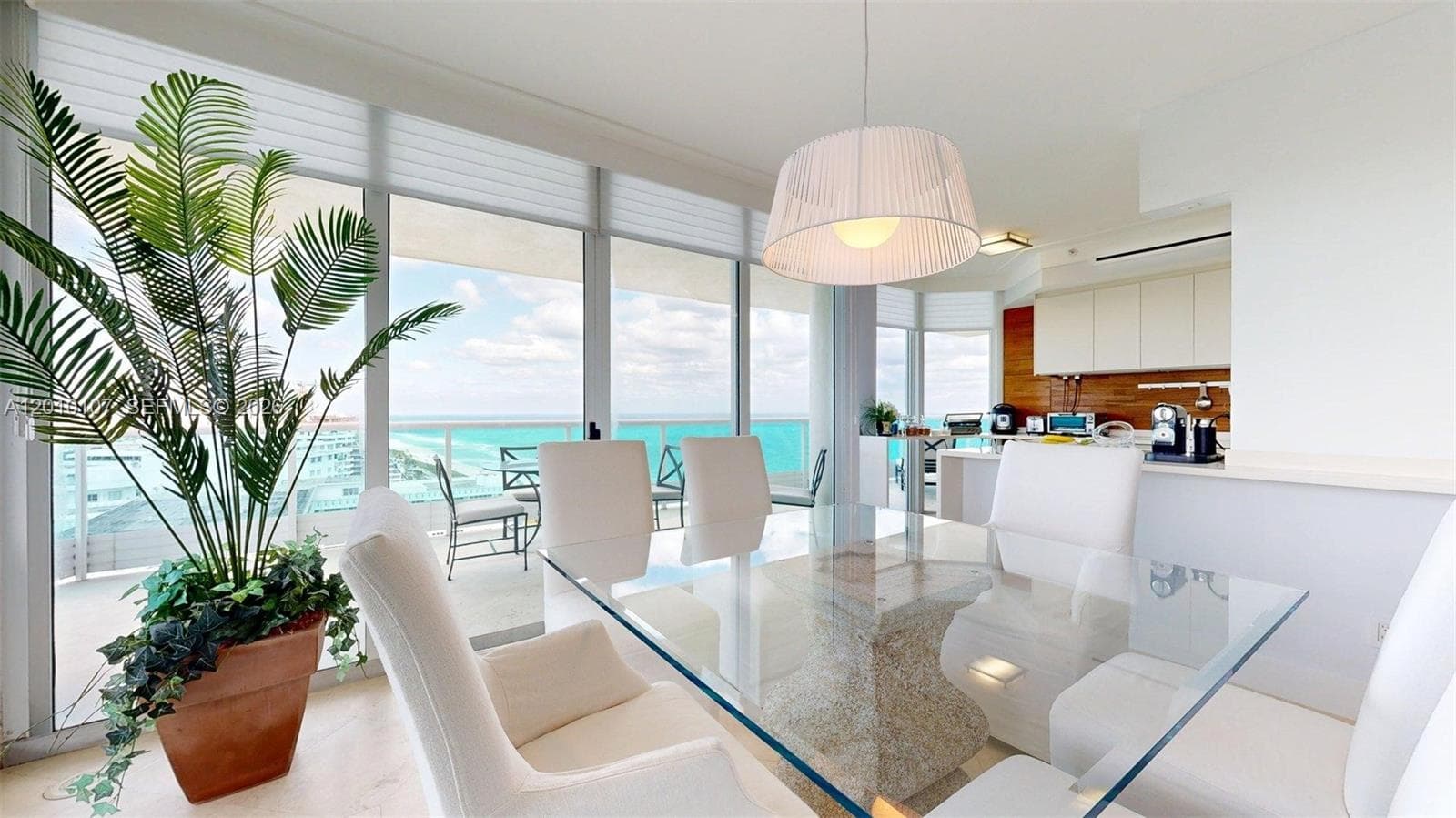 5025 Collins Ave # 2206, Miami Beach FL 33140 — 68