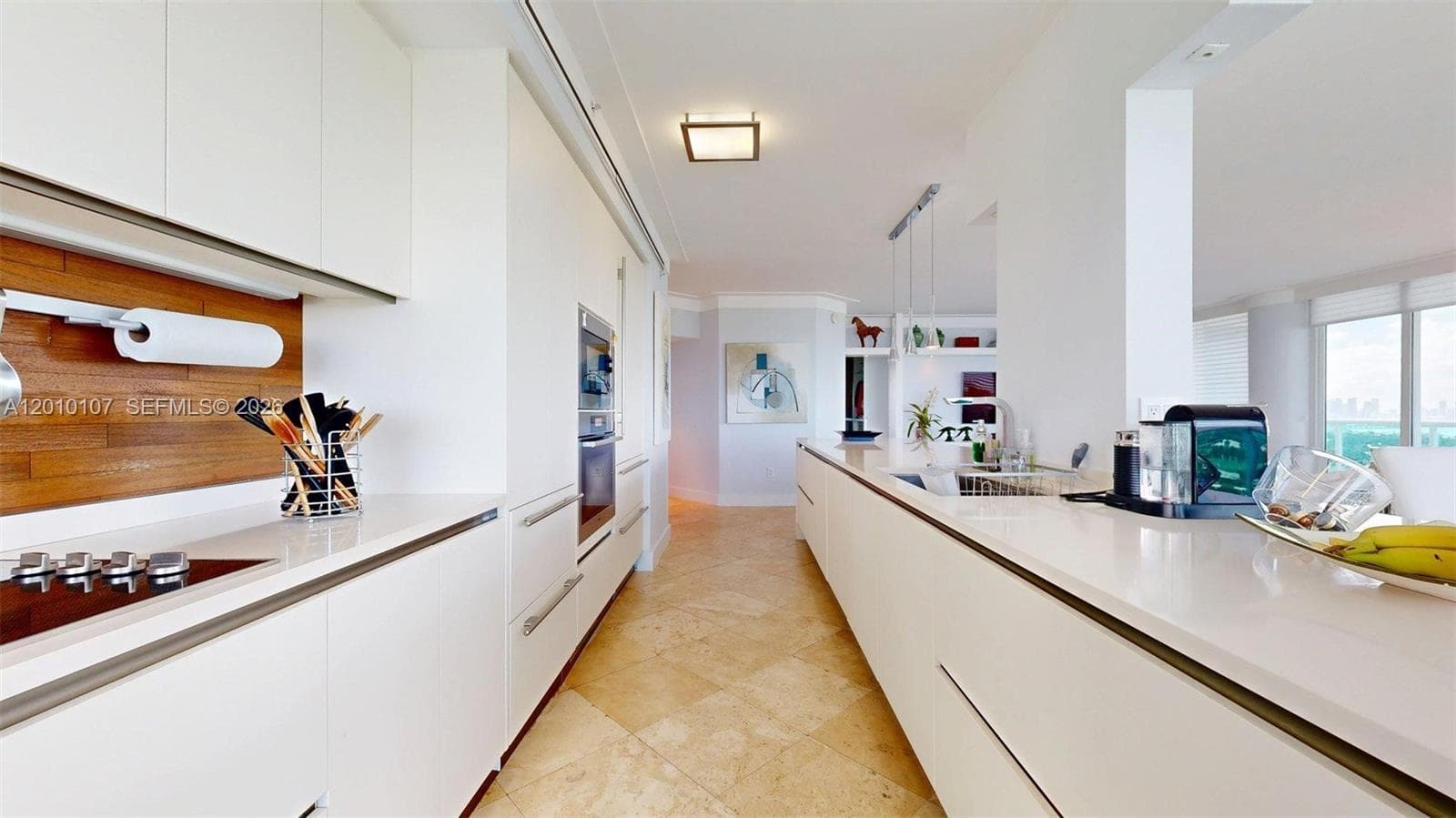 5025 Collins Ave # 2206, Miami Beach FL 33140 — 60
