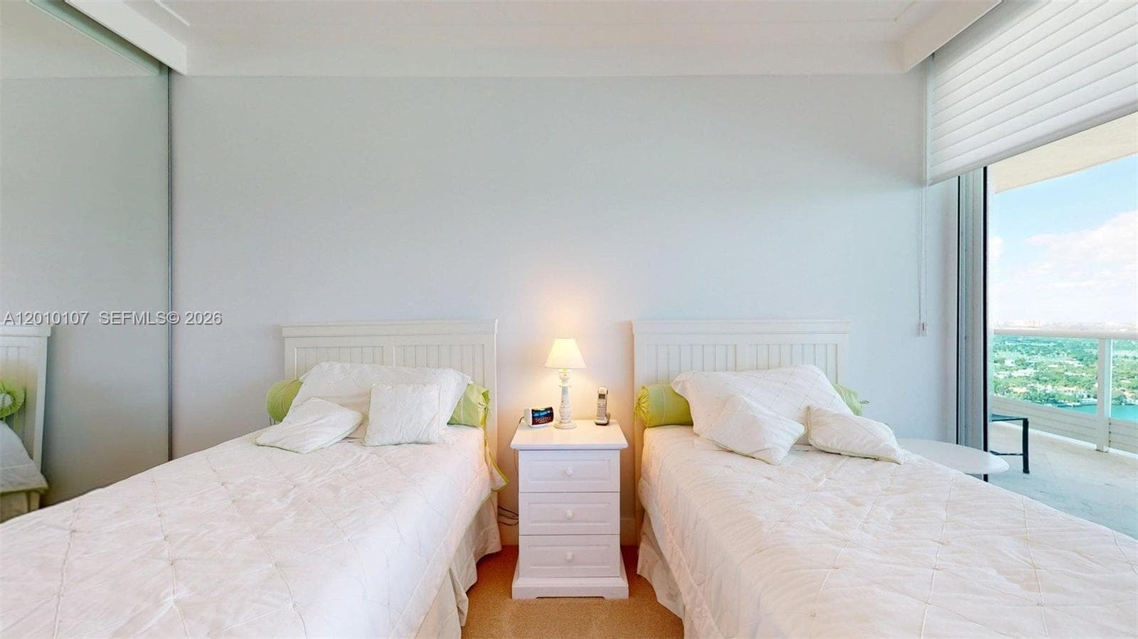 5025 Collins Ave # 2206, Miami Beach FL 33140 — 85