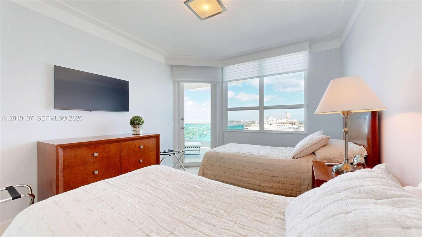 5025 Collins Ave # 2206, Miami Beach FL 33140 — 21
