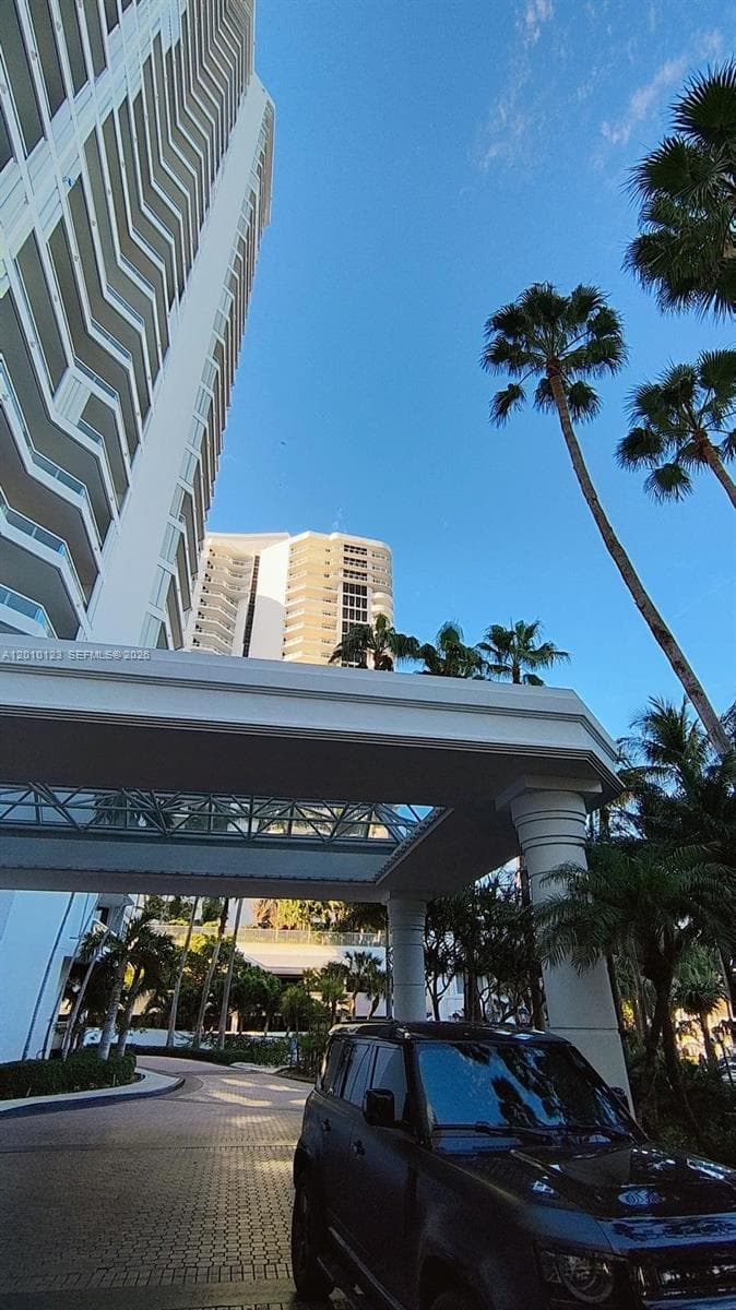 21150 Point Pl # 1202, Aventura FL 33180 — 5