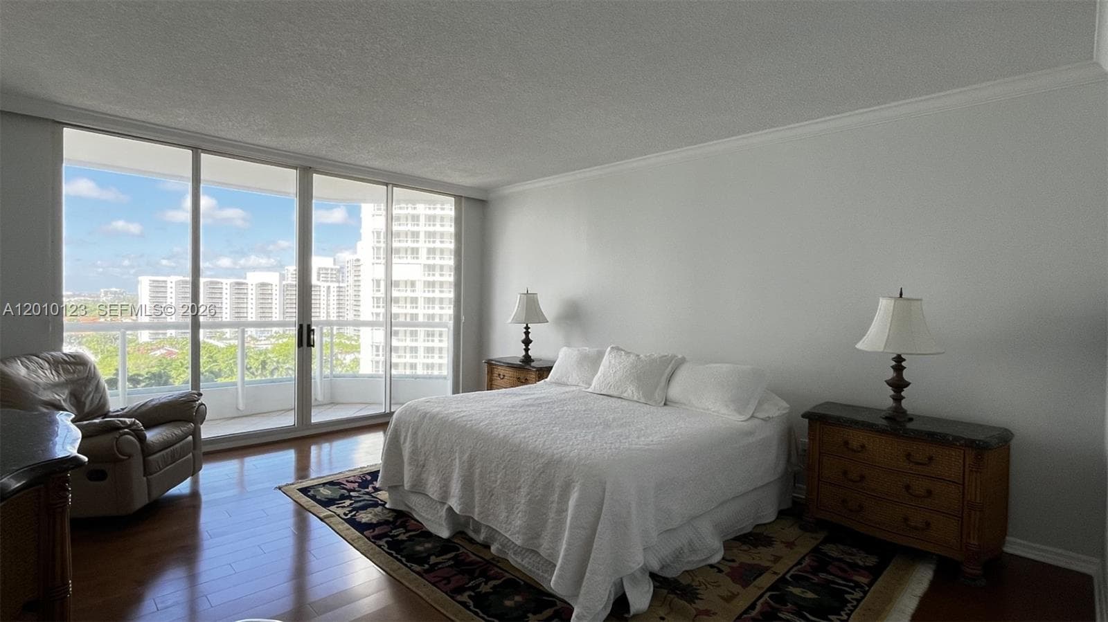 21150 Point Pl # 1202, Aventura FL 33180 — 21